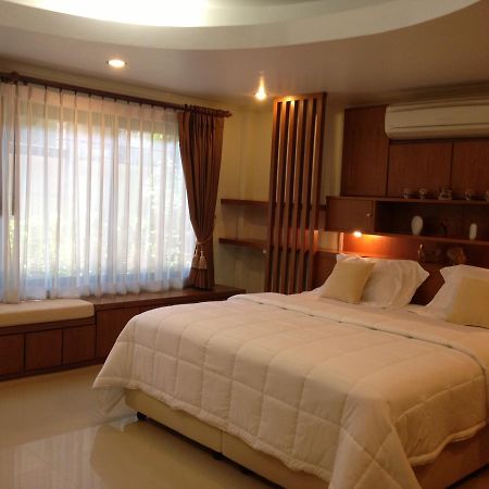 Ruankeaw Homestay Nai Harn Buitenkant foto