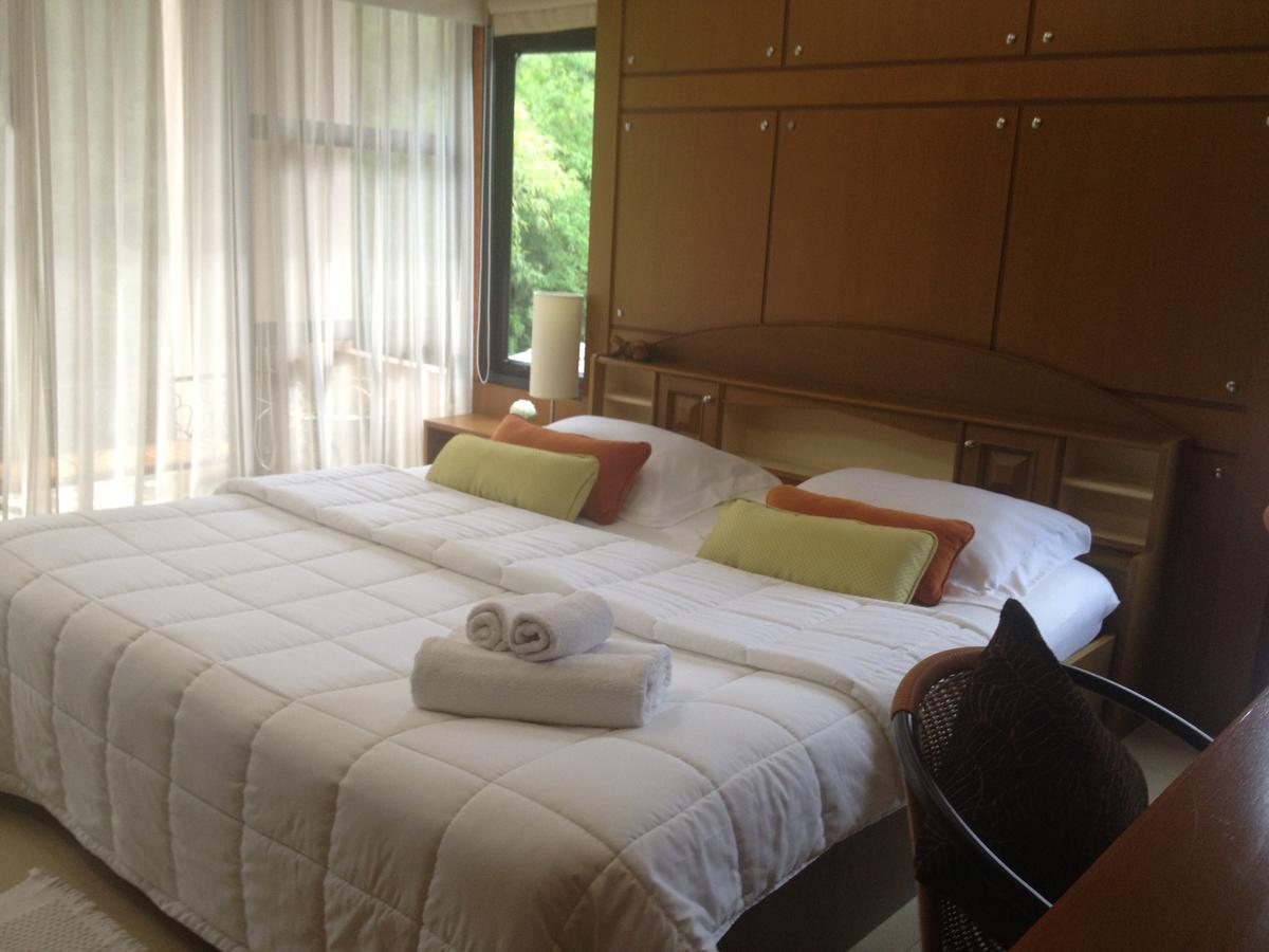 Ruankeaw Homestay Nai Harn Buitenkant foto